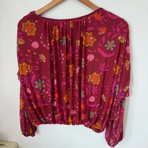 Free People Wildflower Honey Blouson Peasant Top Berry Floral Size Small - Picture 6 of 9